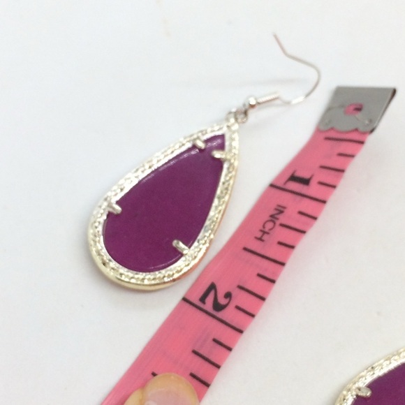 PURPLE NEPHRITE JADE TEAR DROP EARRINGS SILVER TONE DANGLE DROP CAGED - Picture 6 of 10